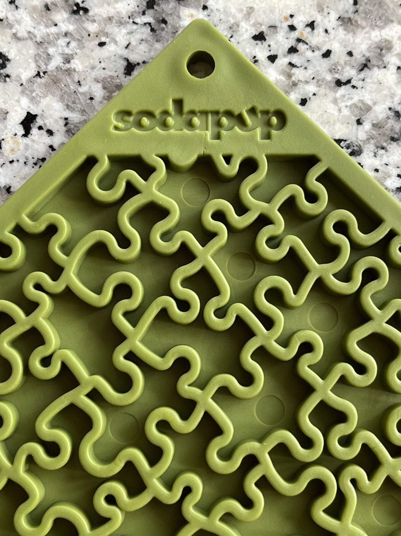 Green Sodapup Jigsaw Design E-Lick Mat